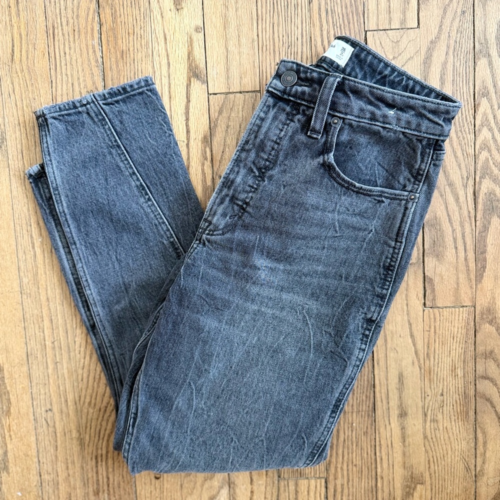Abercrombie & Fitch Dark Gray Skinny Jeans High Rise 2S,26